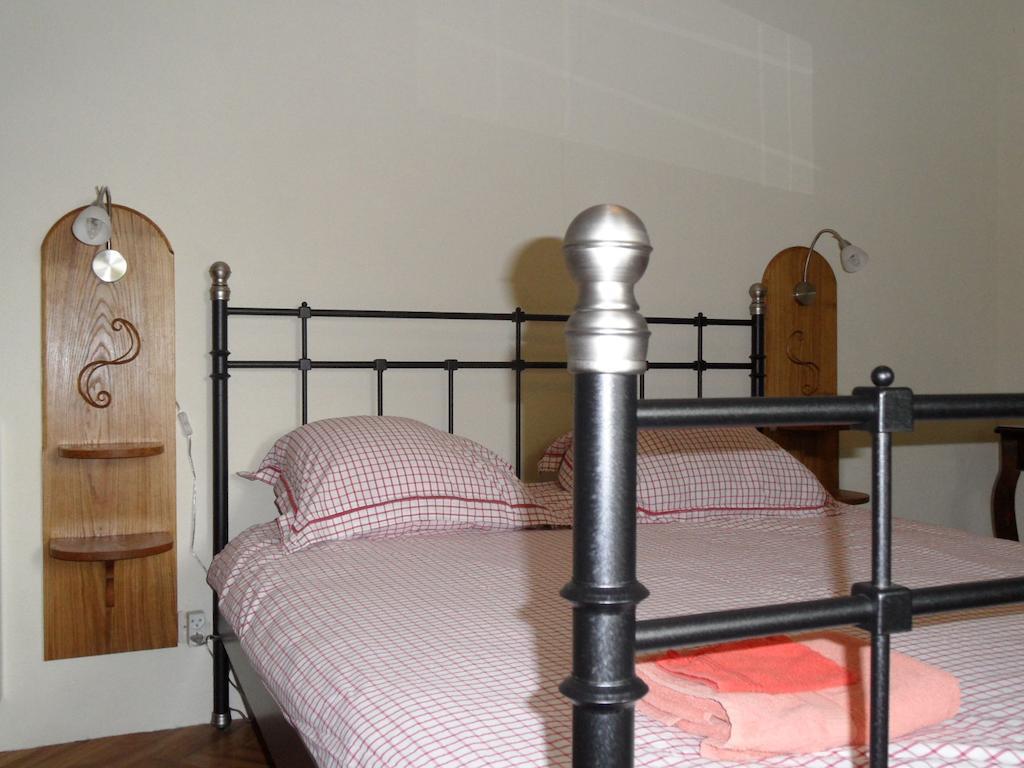 Gannay-sur-Loire Chambres D'Hotes Domaine Du Bourg الغرفة الصورة